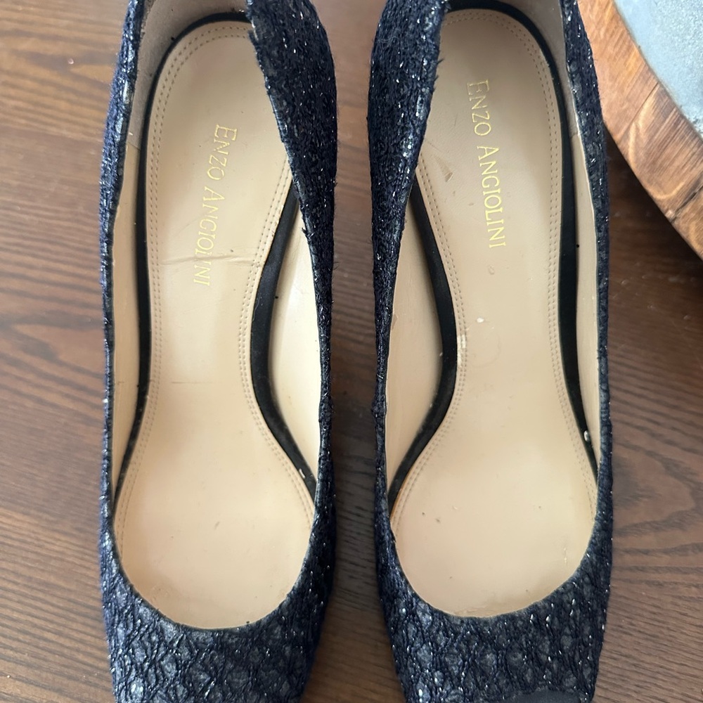 Enzo Angiolini Textured Black Heels